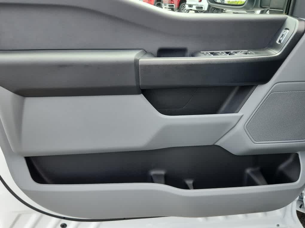 new 2025 Ford F-250 car, priced at $69,650
