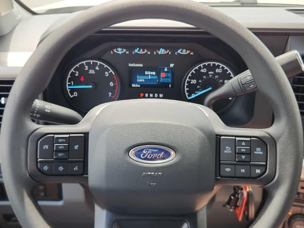 new 2025 Ford F-250 car, priced at $69,650