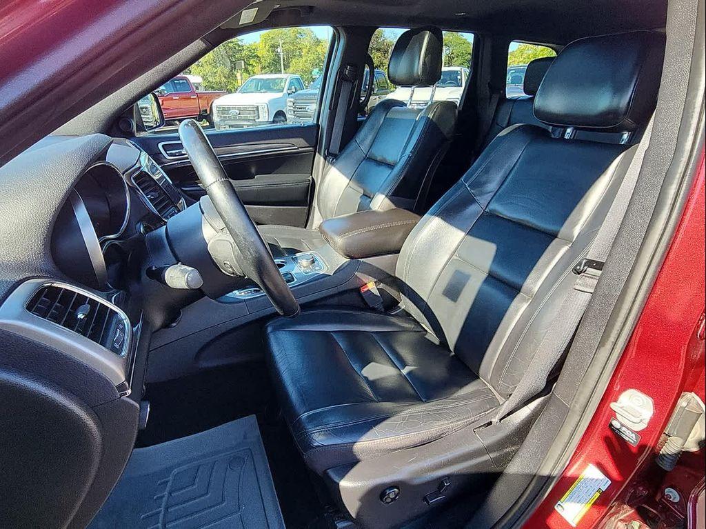 used 2021 Jeep Grand Cherokee car, priced at $21,980