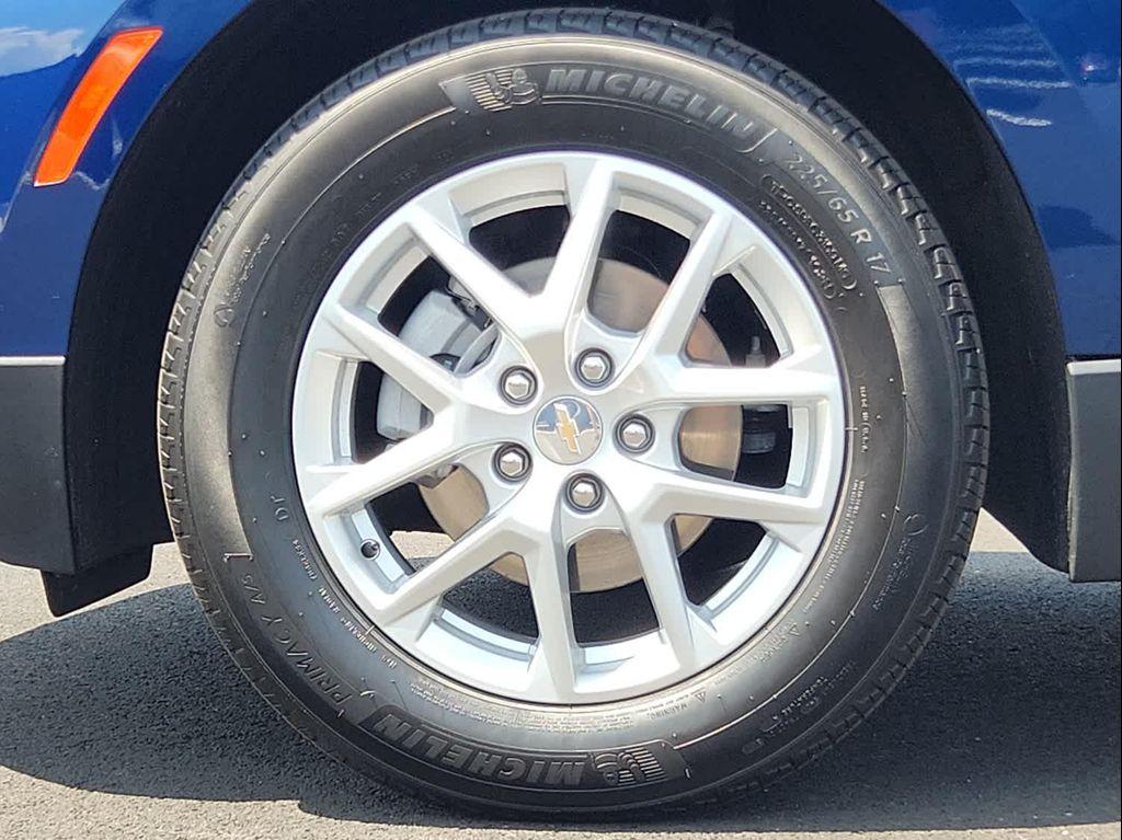 used 2023 Chevrolet Equinox car, priced at $24,875