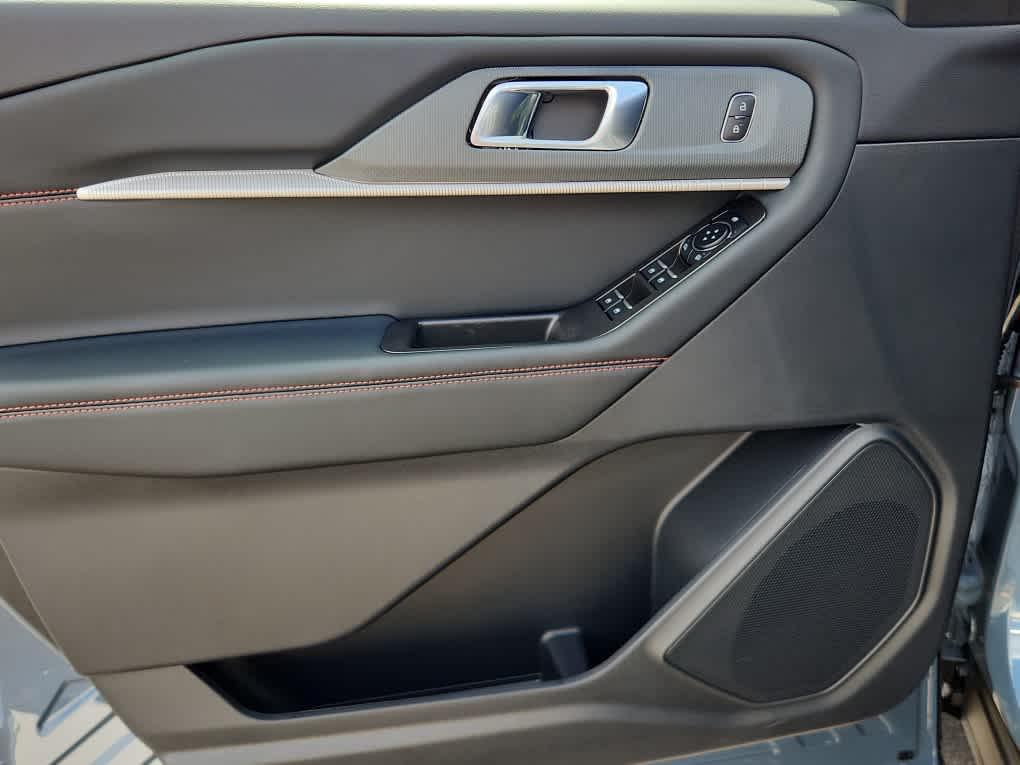new 2025 Ford Explorer car, priced at $50,715