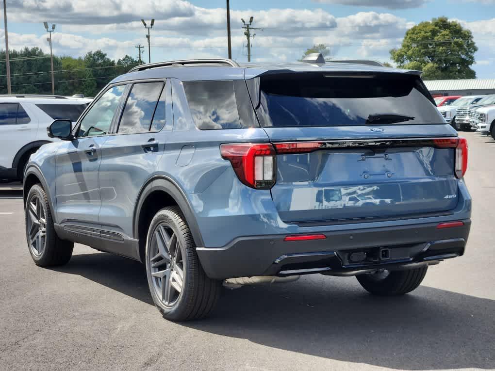 new 2025 Ford Explorer car, priced at $50,715