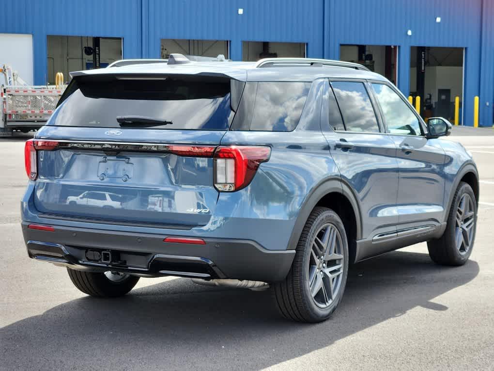 new 2025 Ford Explorer car, priced at $50,715