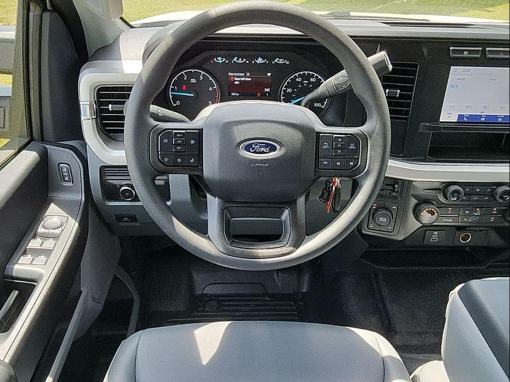 new 2024 Ford F-350 car, priced at $90,885