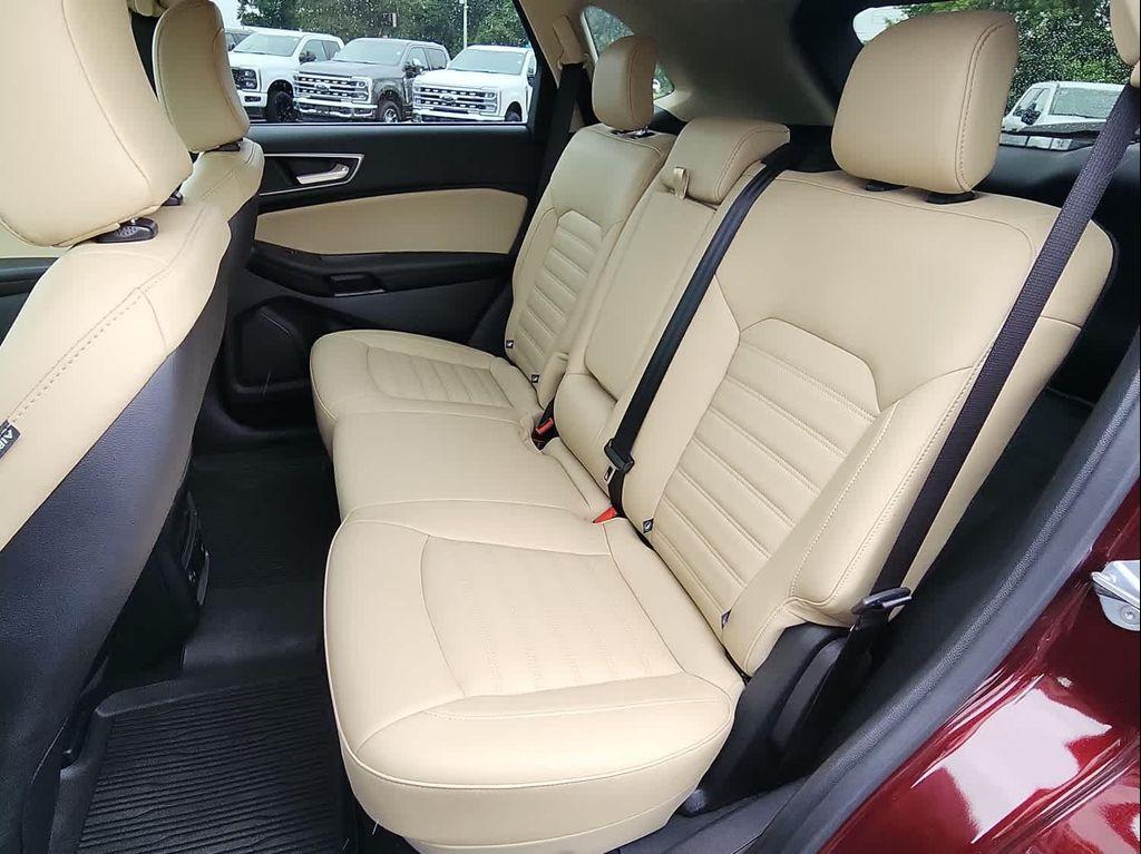 used 2022 Ford Edge car, priced at $28,880