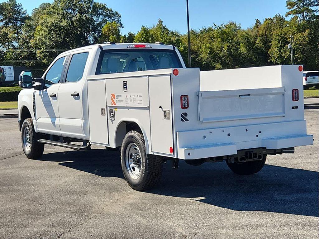 new 2025 Ford F-250 car, priced at $69,575
