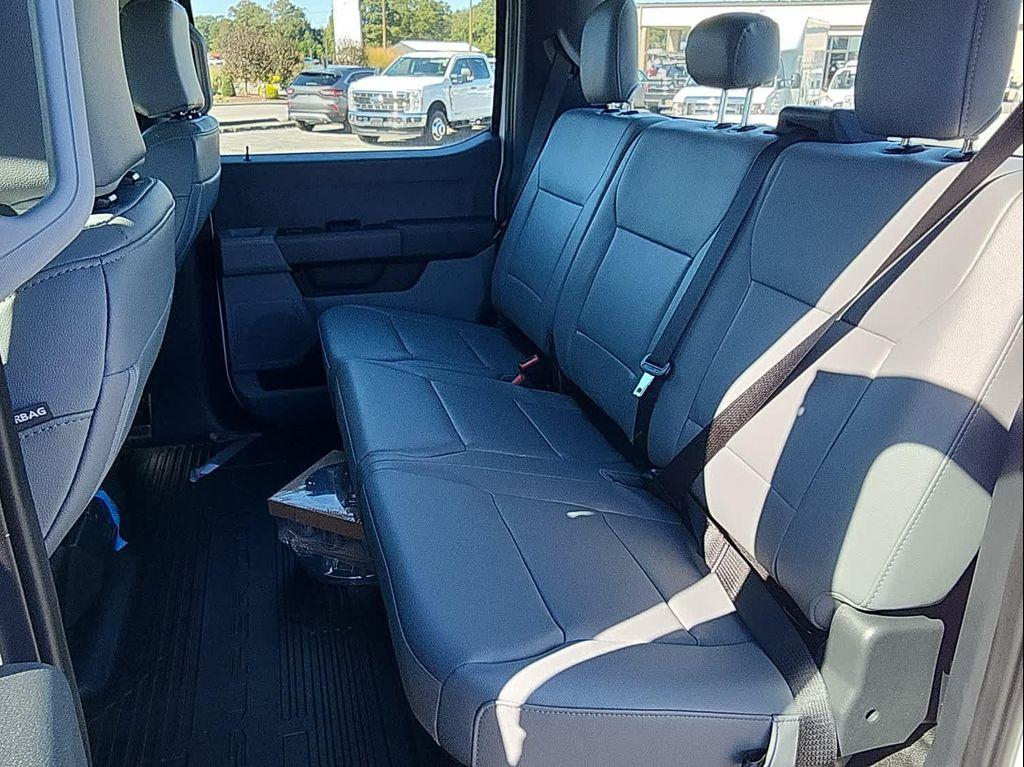 new 2025 Ford F-250 car, priced at $69,575