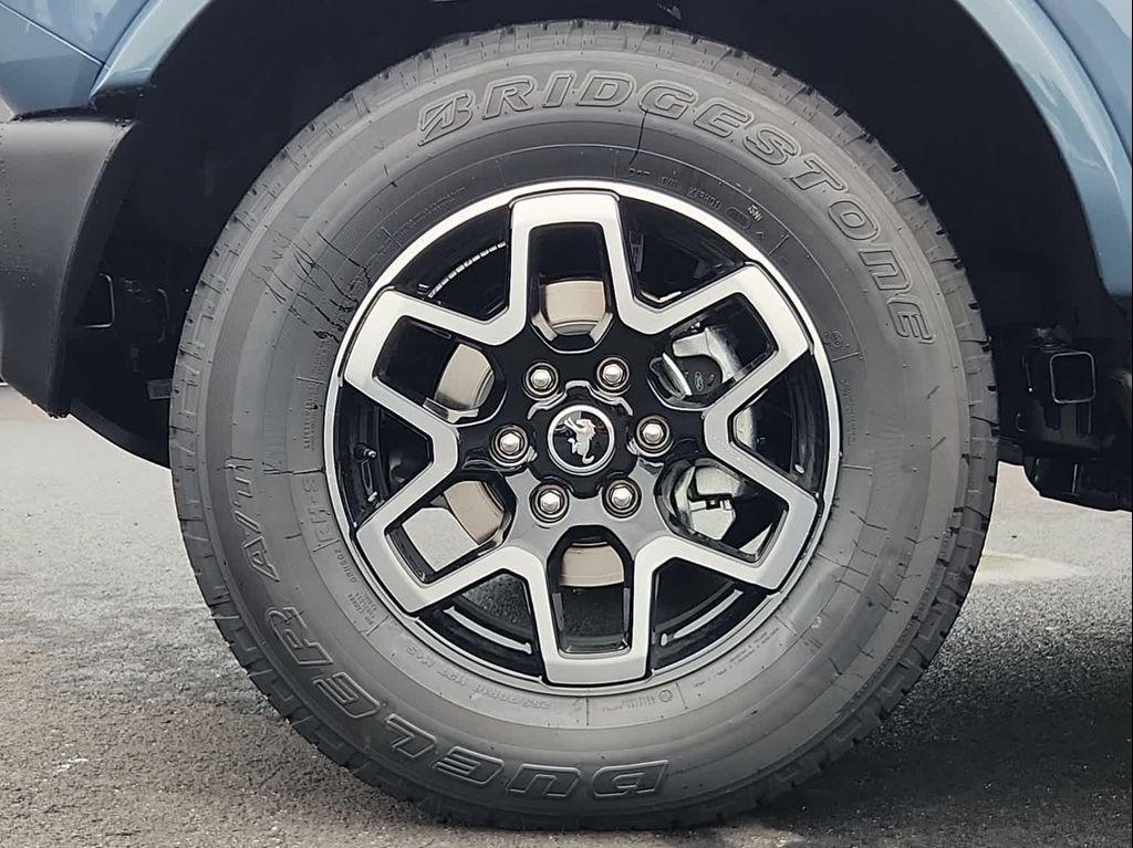 new 2025 Ford Bronco car, priced at $55,365