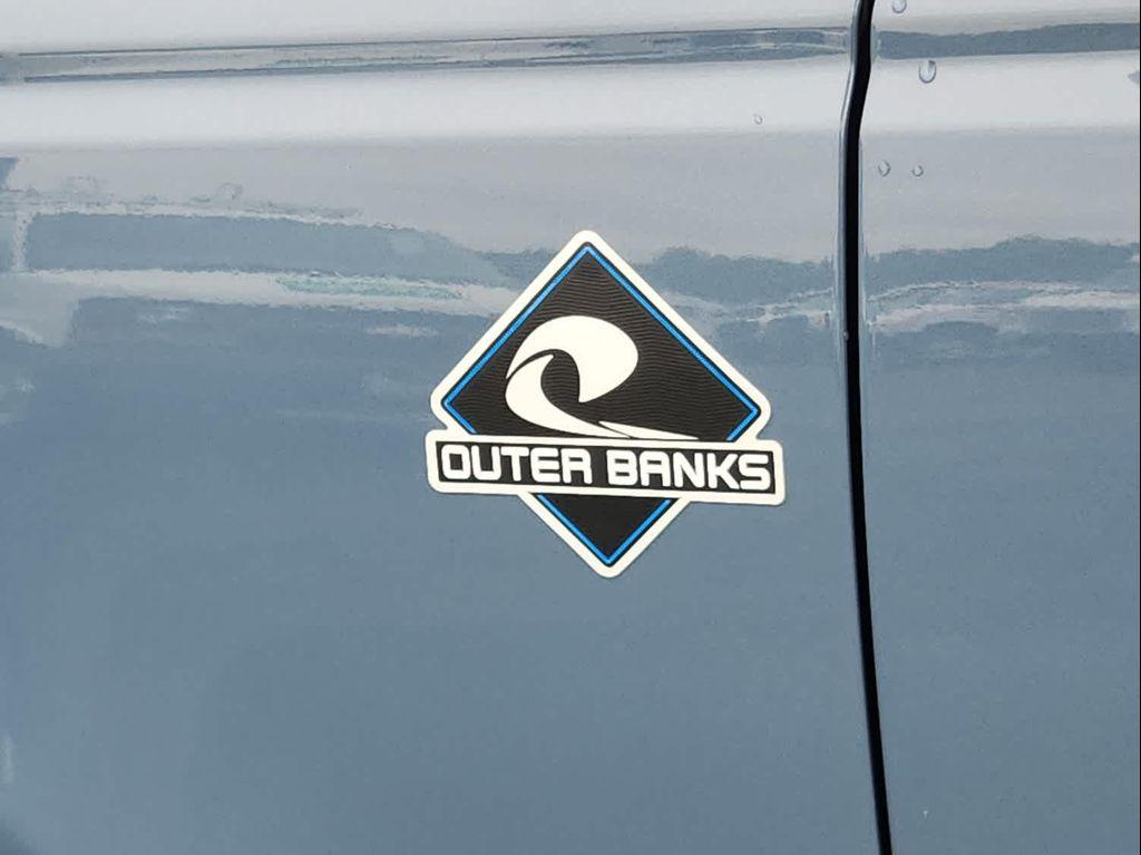 new 2025 Ford Bronco car, priced at $55,365