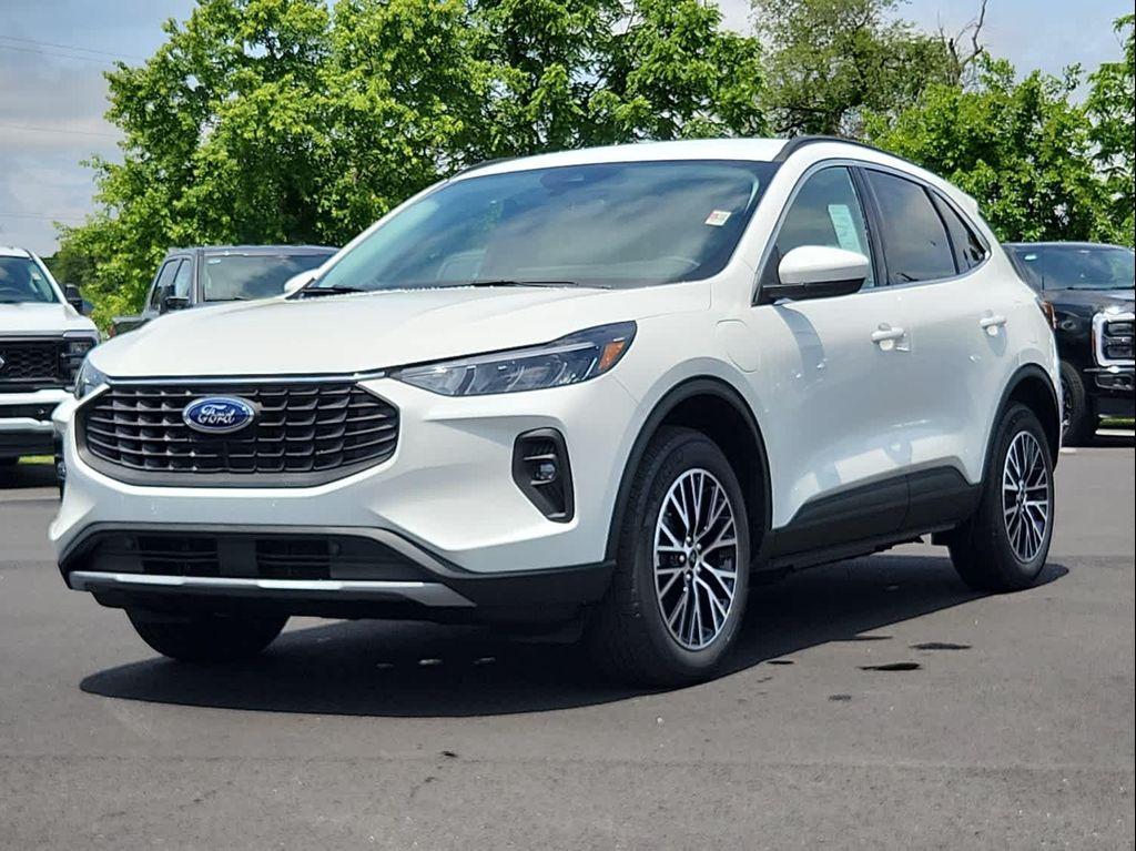 new 2025 Ford Escape PHEV car, priced at $38,755