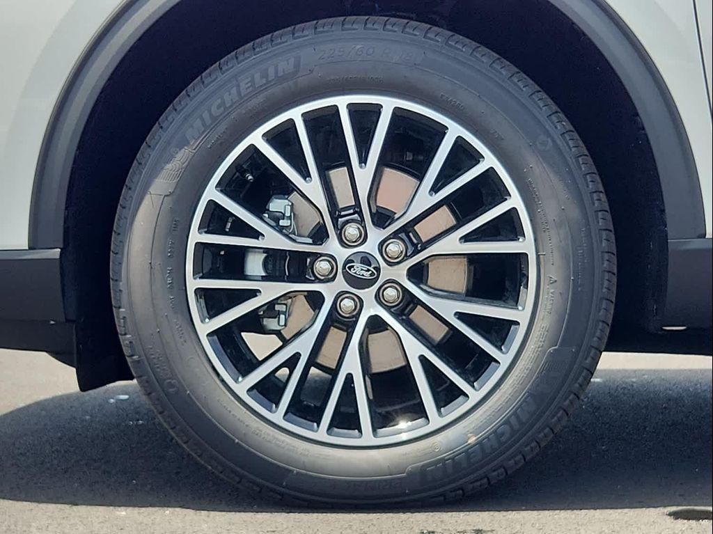 new 2025 Ford Escape PHEV car, priced at $38,755