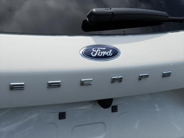 new 2025 Ford Escape PHEV car, priced at $37,316