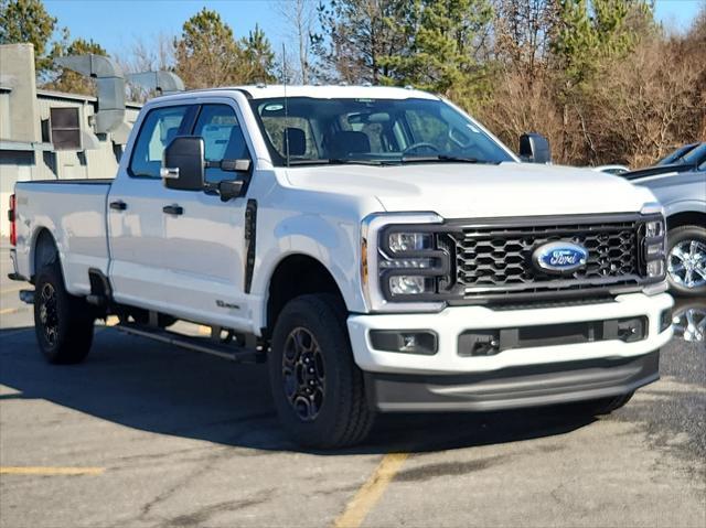 new 2024 Ford F-350 car, priced at $71,815