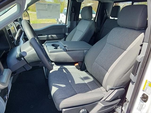 new 2025 Ford F-250 car, priced at $60,285