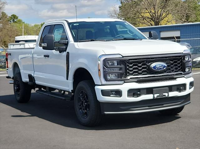 new 2025 Ford F-250 car, priced at $60,285