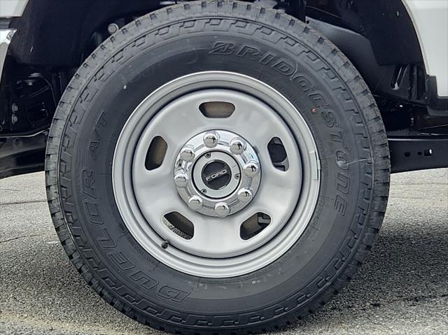 new 2024 Ford F-350 car, priced at $69,320