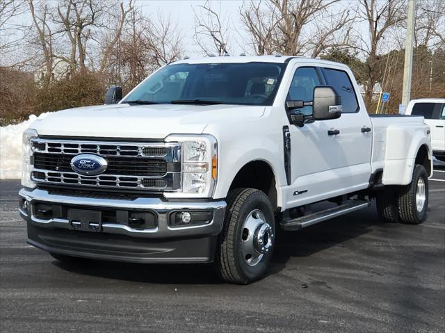 new 2025 Ford F-350 car, priced at $76,580