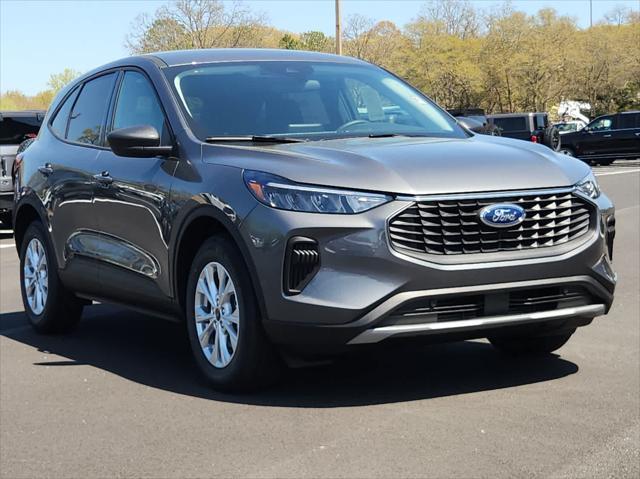 new 2025 Ford Escape car, priced at $28,617