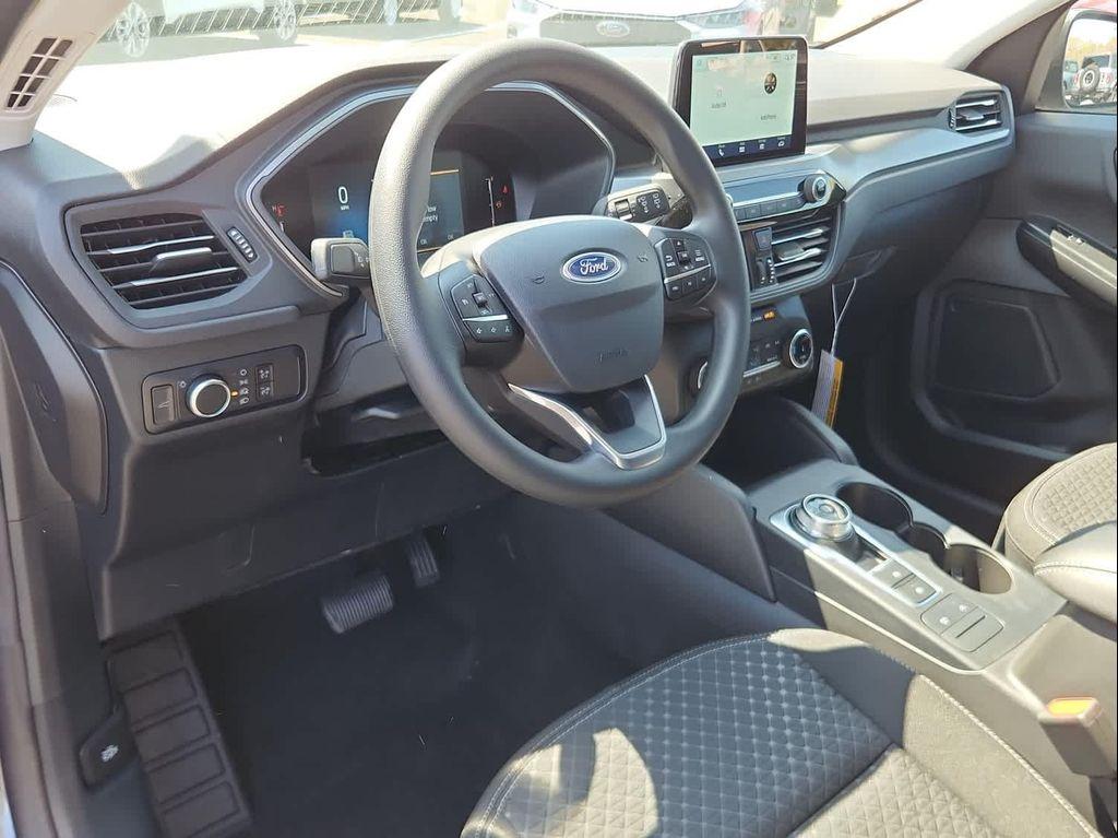 new 2025 Ford Escape car, priced at $30,277