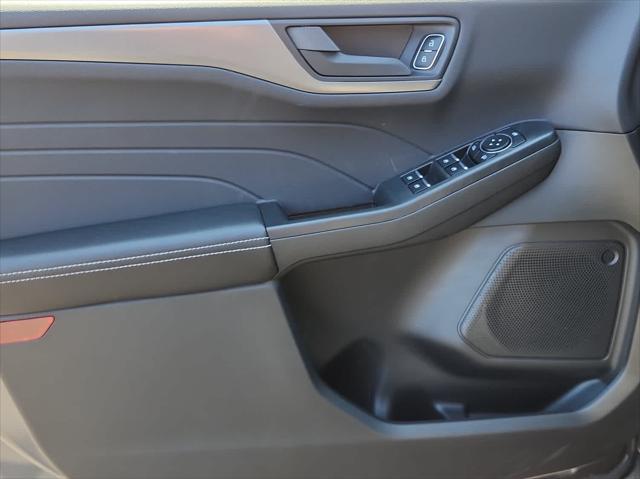 new 2025 Ford Escape car, priced at $28,617