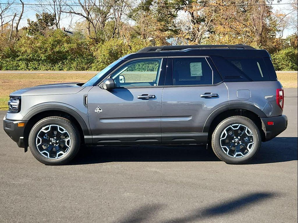 new 2025 Ford Bronco Sport car, priced at $38,685