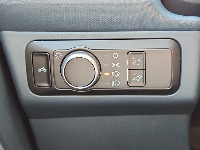 new 2025 Ford Maverick car, priced at $29,805