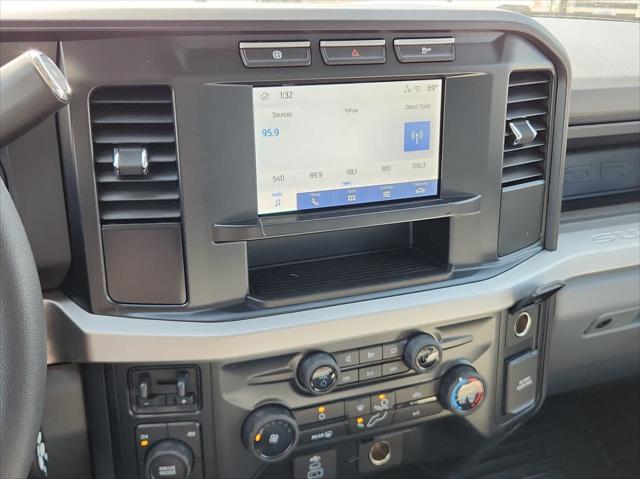 new 2024 Ford F-350 car, priced at $69,320