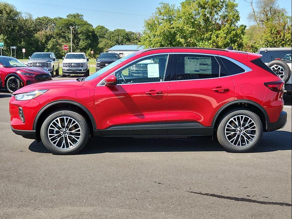 new 2025 Ford Escape PHEV car, priced at $39,390