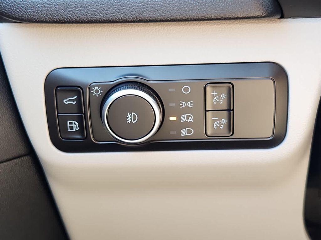 new 2025 Ford Escape PHEV car, priced at $39,390