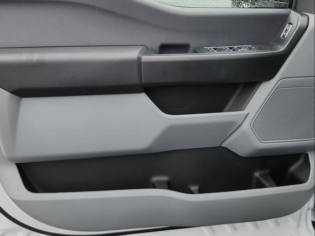 new 2025 Ford F-450 car, priced at $77,455