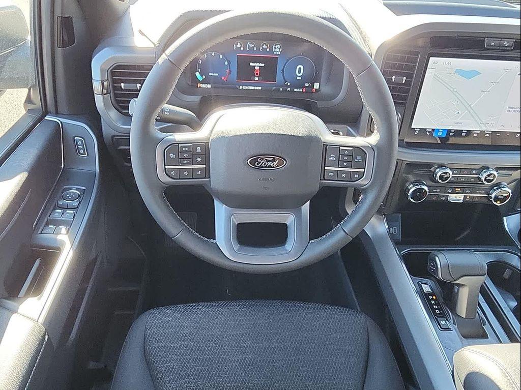 new 2025 Ford F-150 car