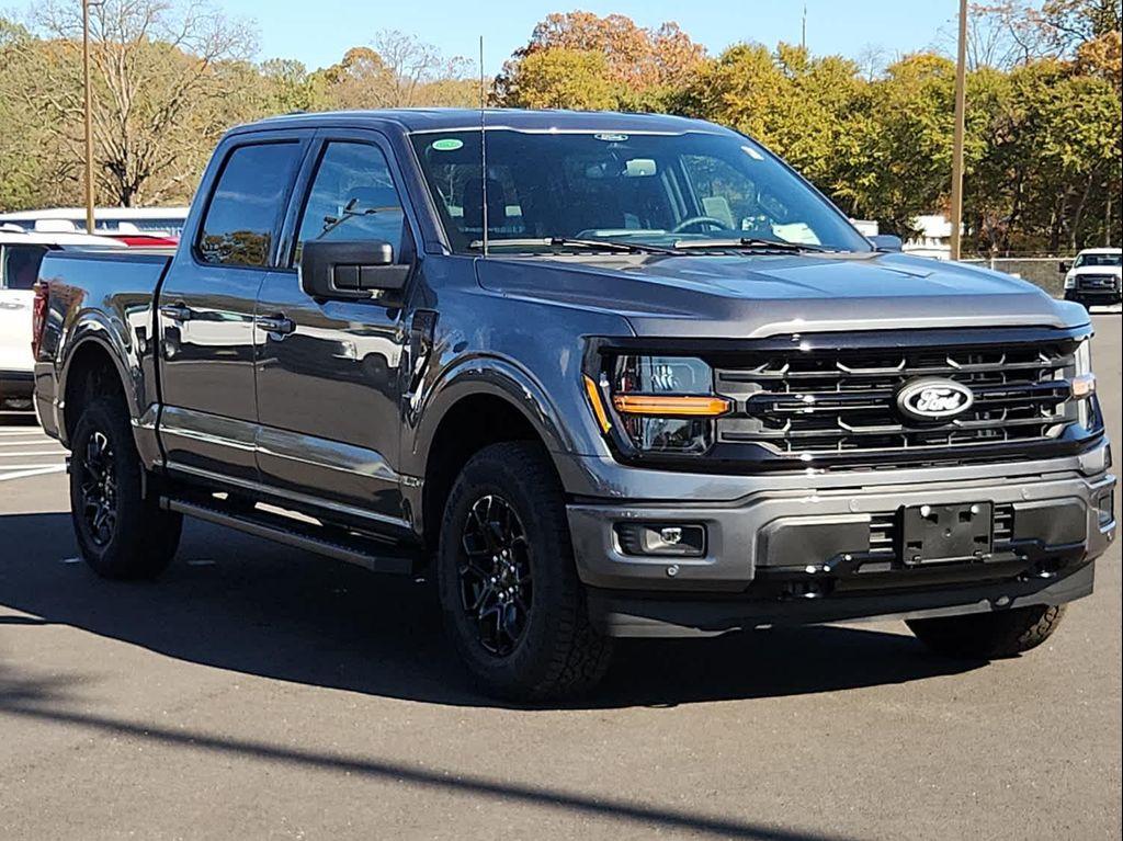 new 2025 Ford F-150 car