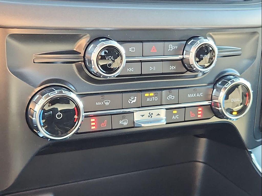 new 2025 Ford F-150 car