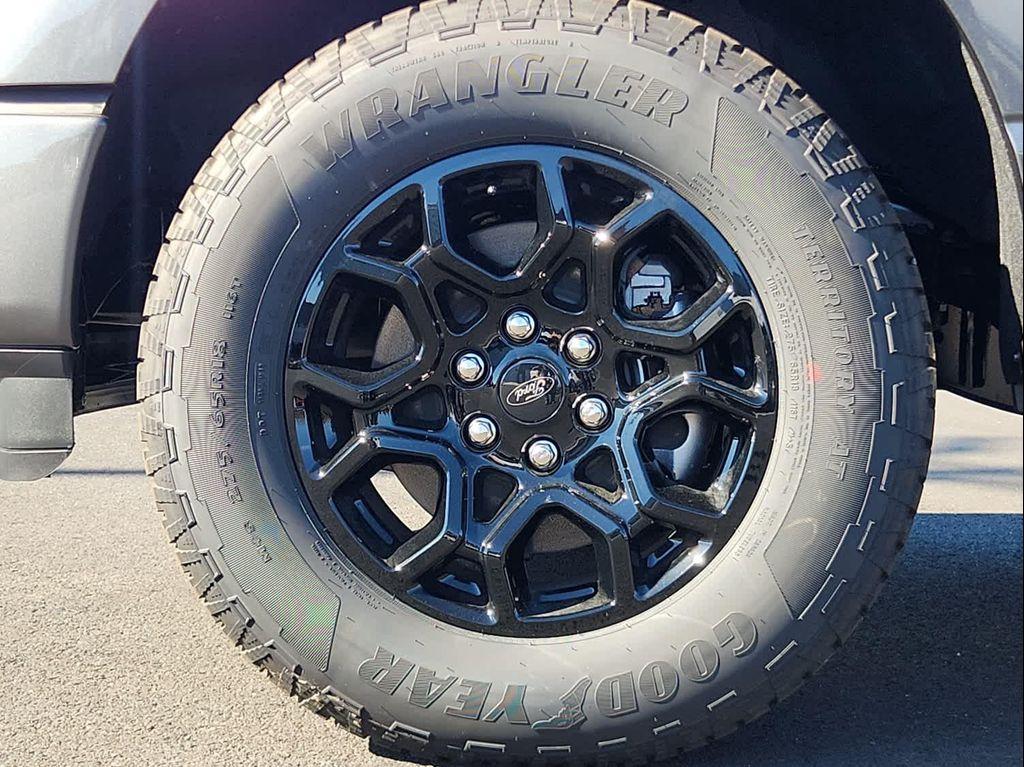 new 2025 Ford F-150 car