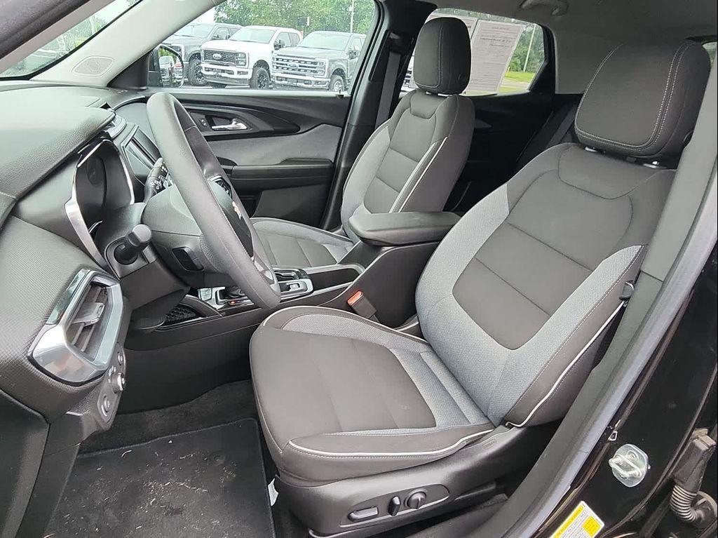 used 2022 Chevrolet TrailBlazer car, priced at $23,875