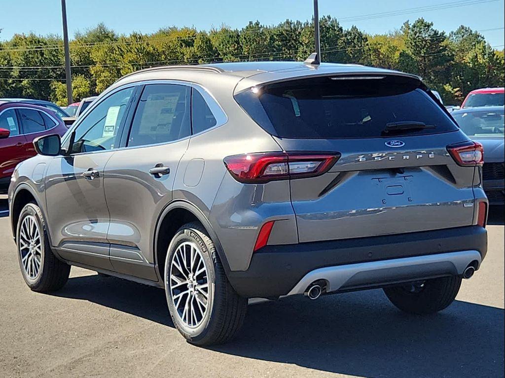new 2026 Ford Escape PHEV car, priced at $36,315