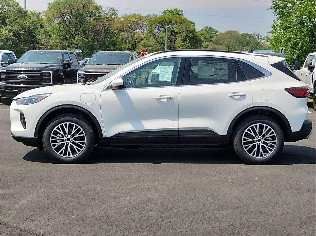 new 2025 Ford Escape PHEV car, priced at $42,985