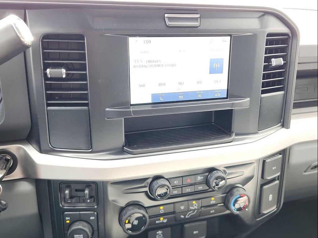 new 2025 Ford F-250 car, priced at $57,850