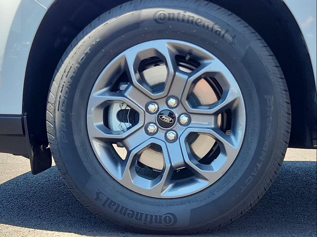 new 2025 Ford Maverick car, priced at $37,385