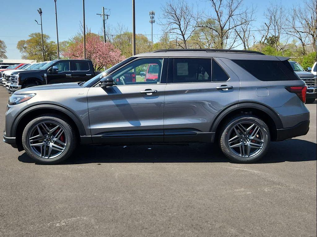 new 2025 Ford Explorer car, priced at $49,950
