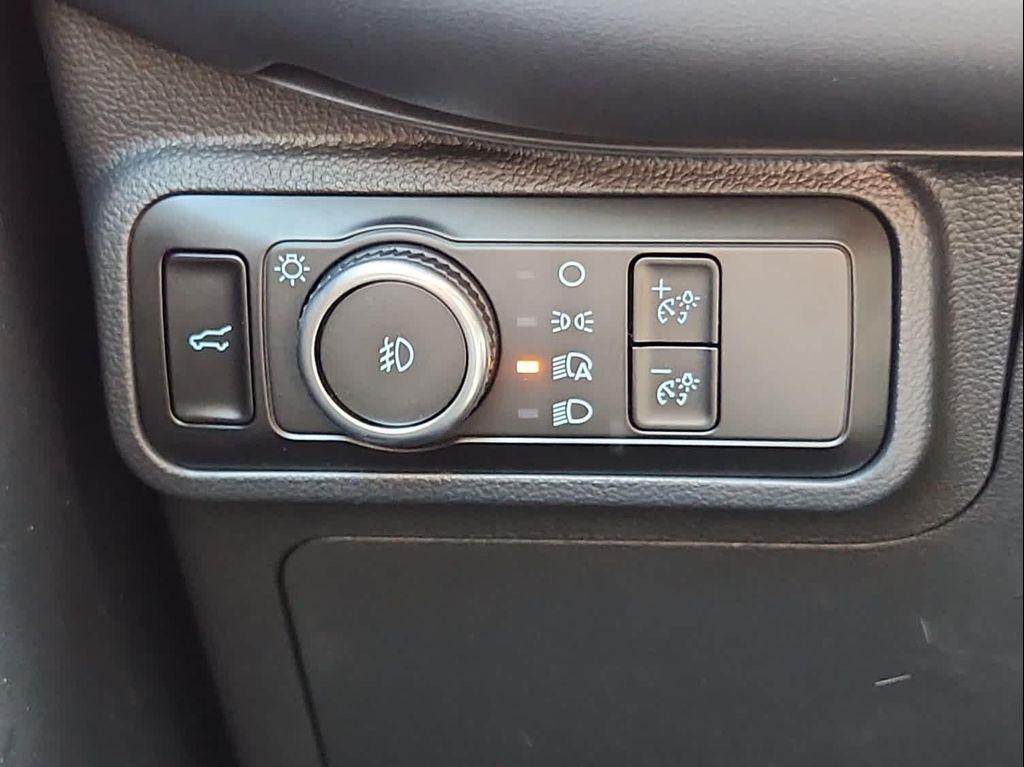 new 2025 Ford Explorer car, priced at $49,950