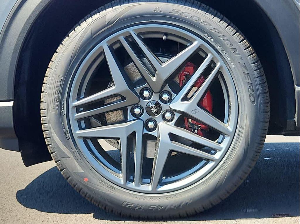 new 2025 Ford Explorer car, priced at $49,950