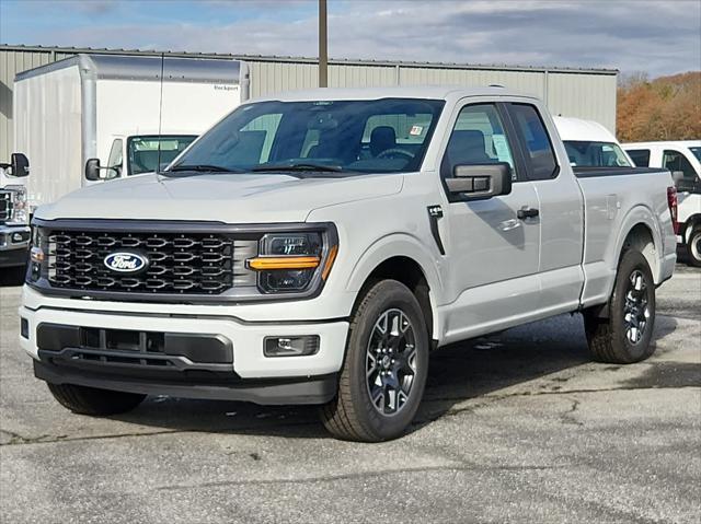 new 2024 Ford F-150 car, priced at $44,975