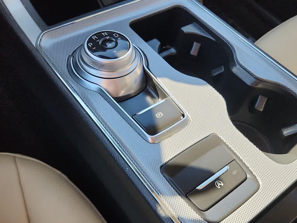 used 2021 Ford Edge car, priced at $26,925