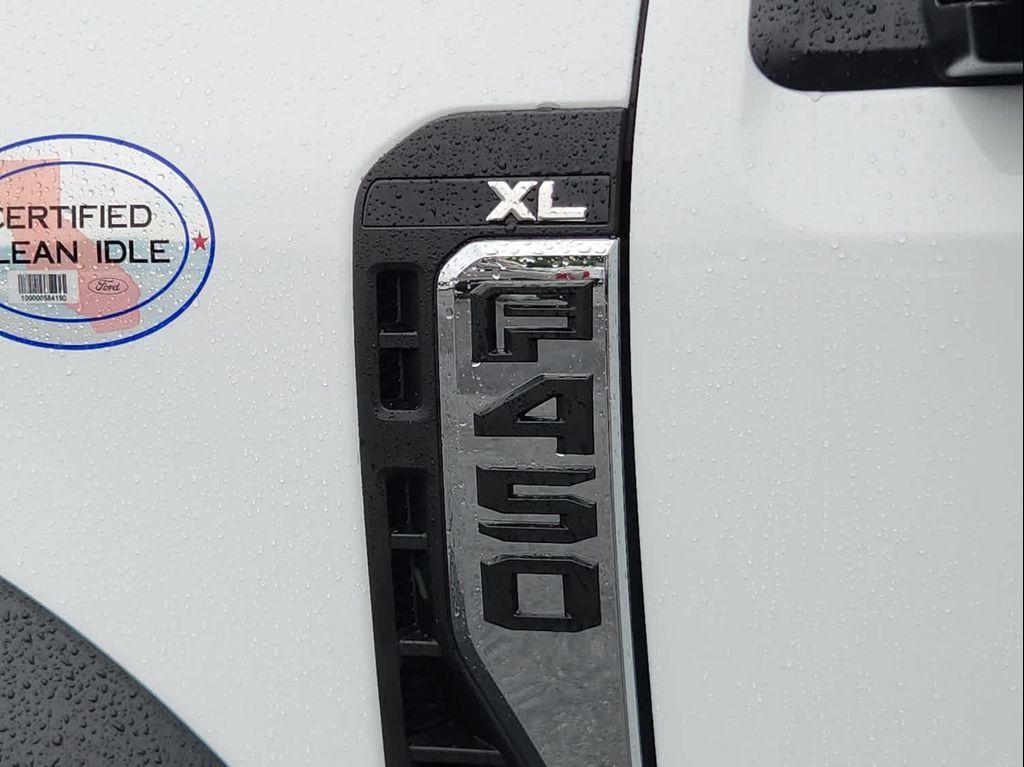 new 2025 Ford F-450 car, priced at $77,455