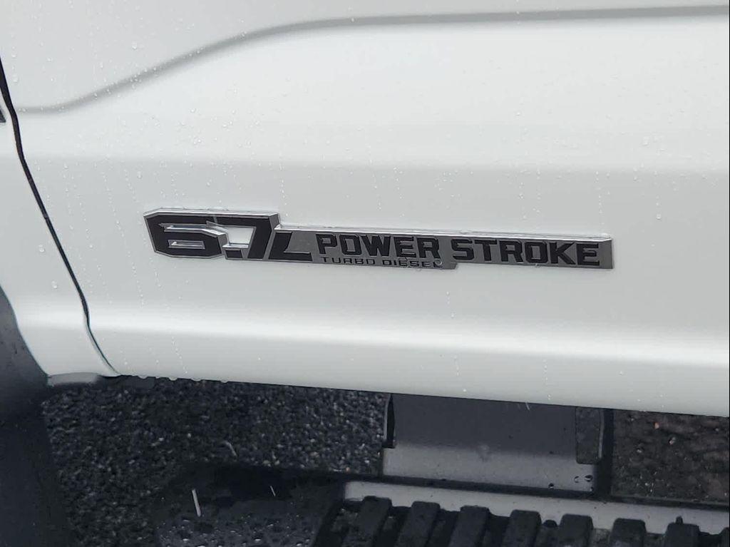 new 2025 Ford F-450 car, priced at $77,455