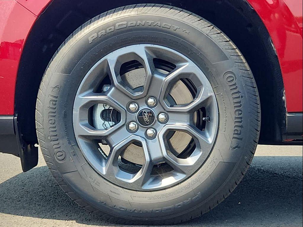 new 2025 Ford Maverick car, priced at $33,545