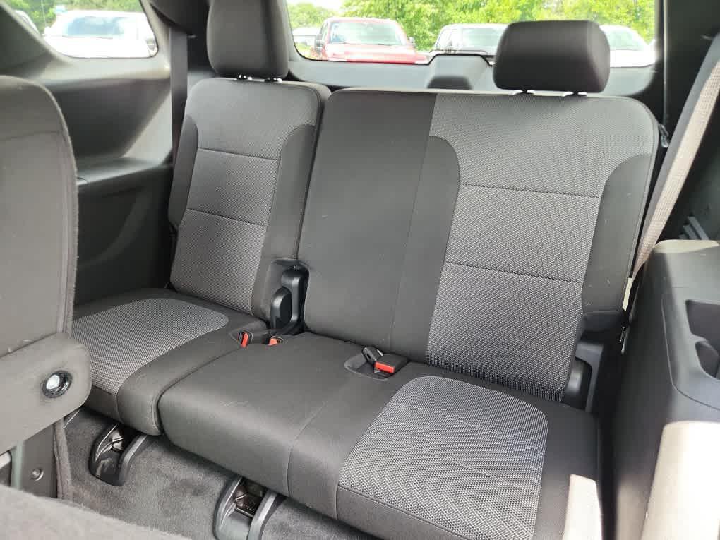 used 2023 Chevrolet Traverse car, priced at $32,800