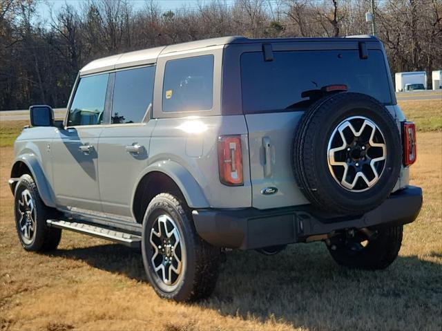 new 2024 Ford Bronco car, priced at $50,658