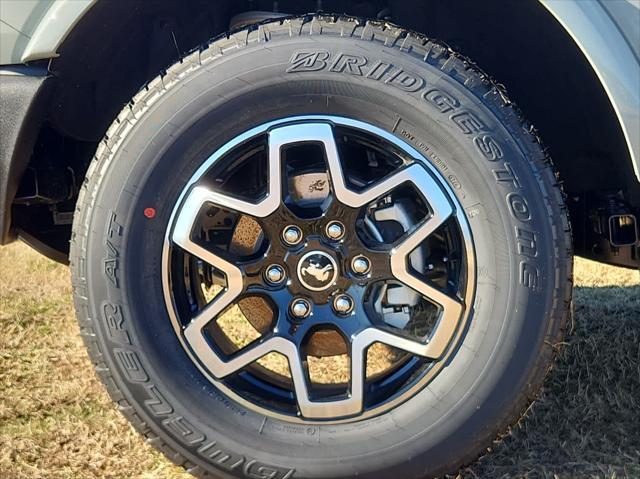 new 2024 Ford Bronco car, priced at $50,658